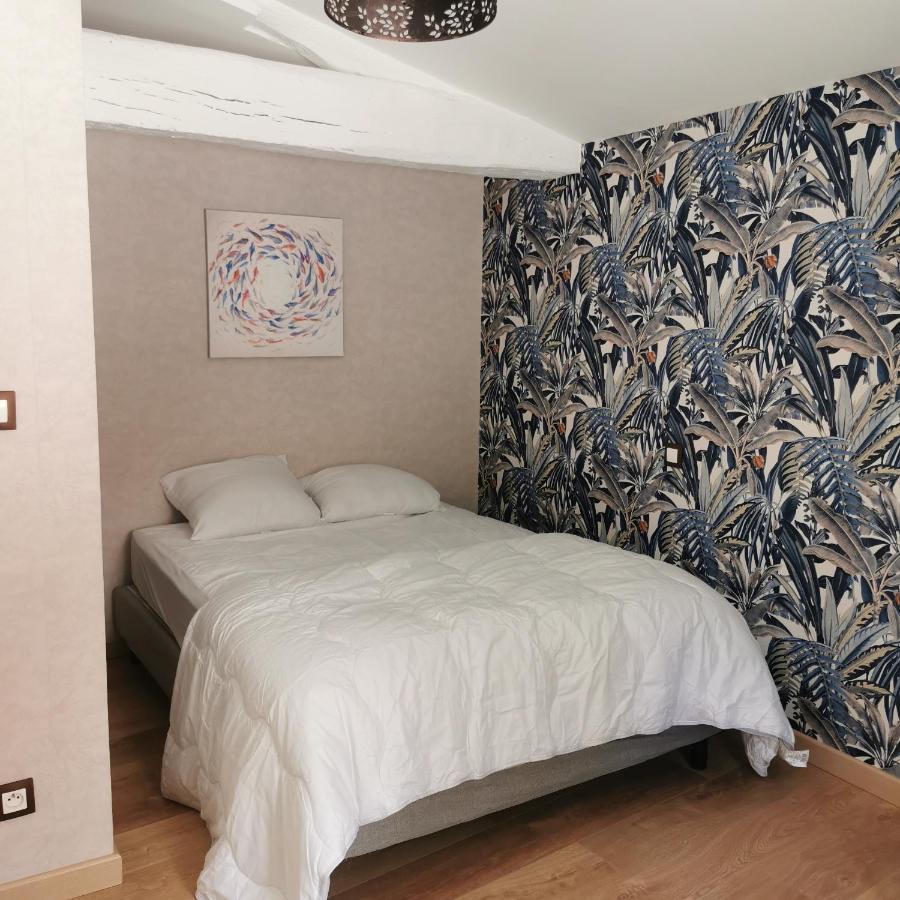 Maisondeville_Le_Cent_Un Angouleme Bagian luar foto