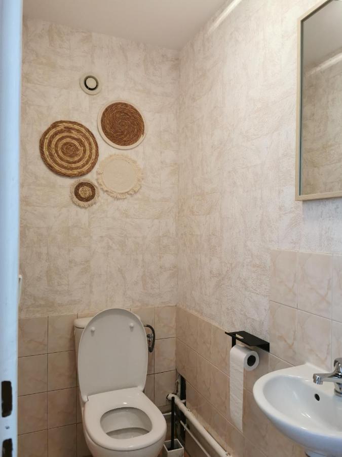 Maisondeville_Le_Cent_Un Angouleme Bagian luar foto