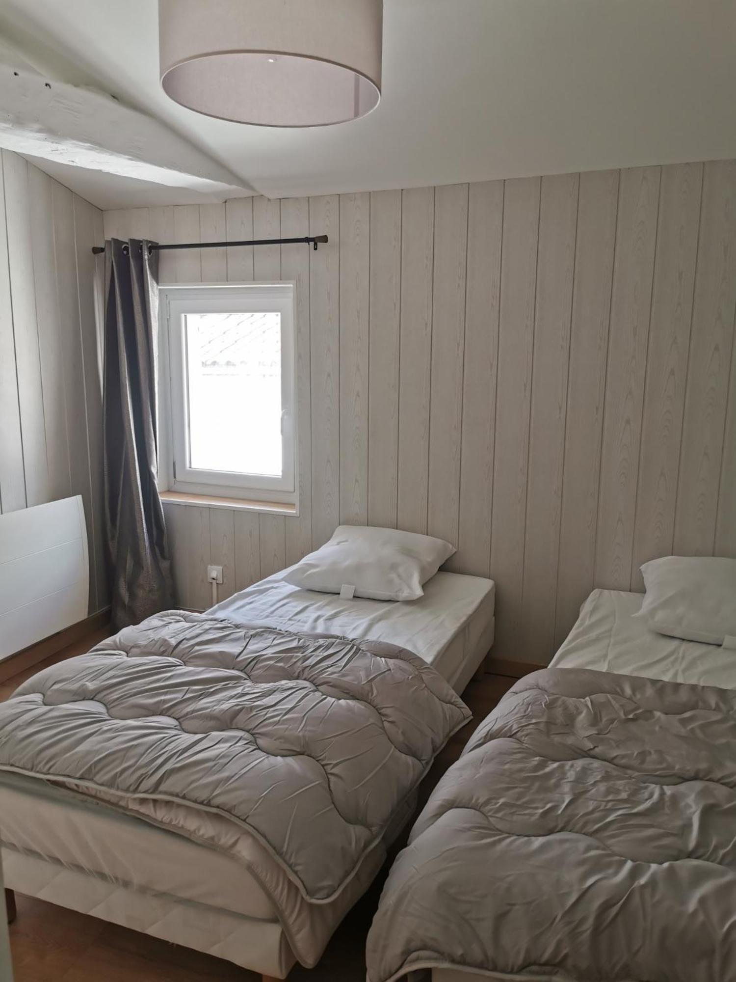 Maisondeville_Le_Cent_Un Angouleme Bagian luar foto