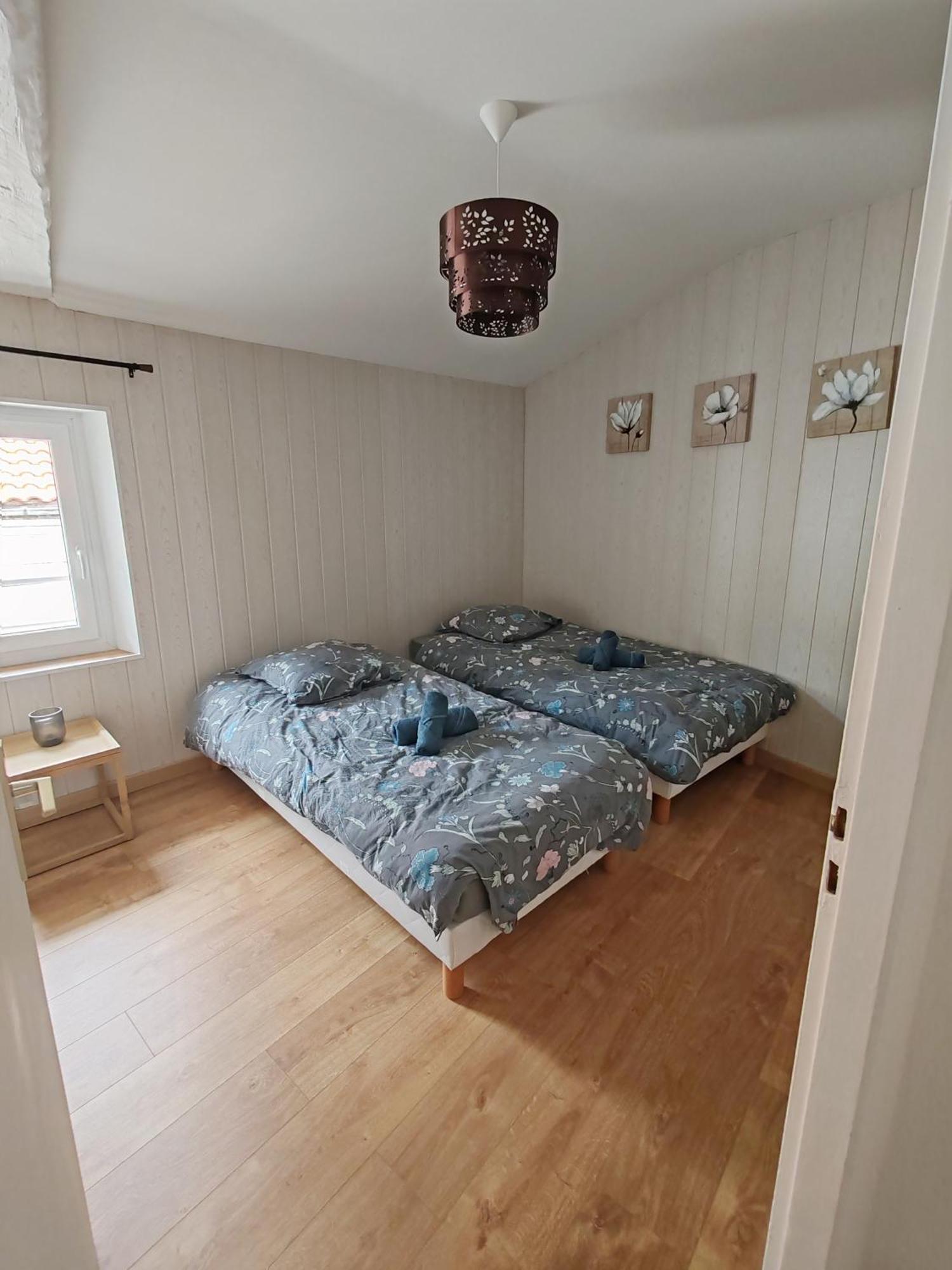 Maisondeville_Le_Cent_Un Angouleme Bagian luar foto